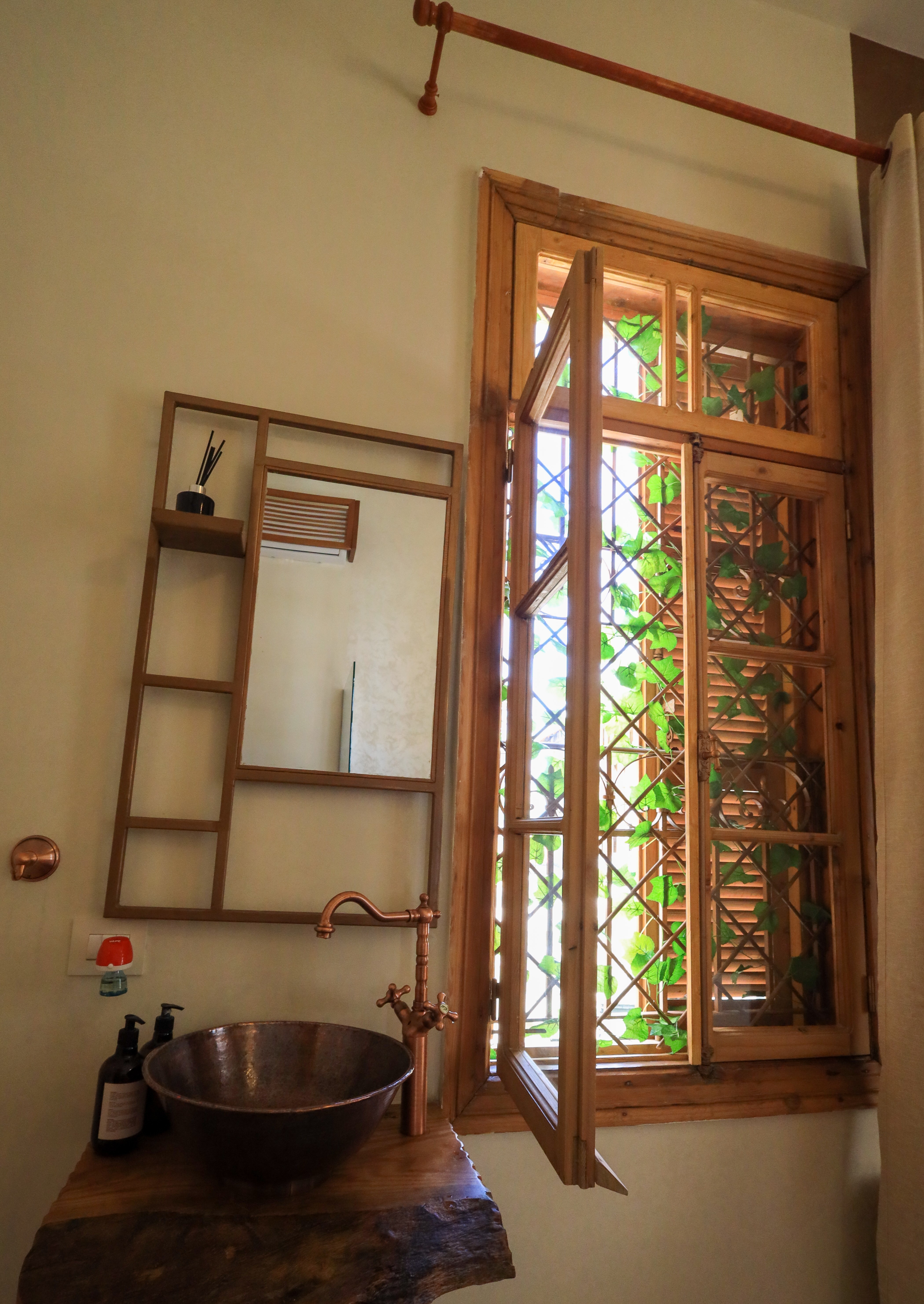 Room 3 L2: Hafyf al shajar