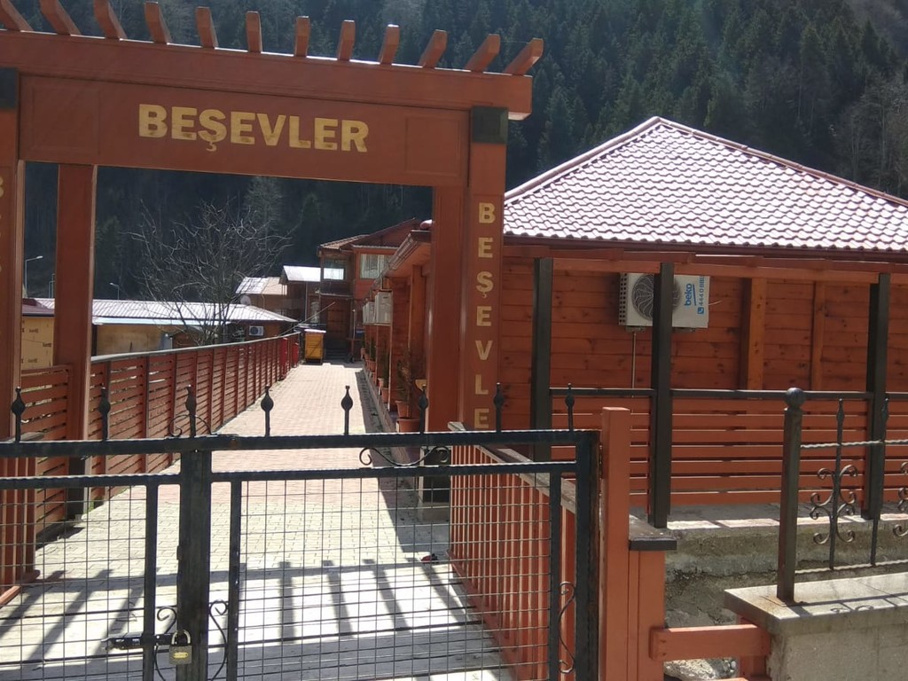 BEŞ EVLER APART Gallery