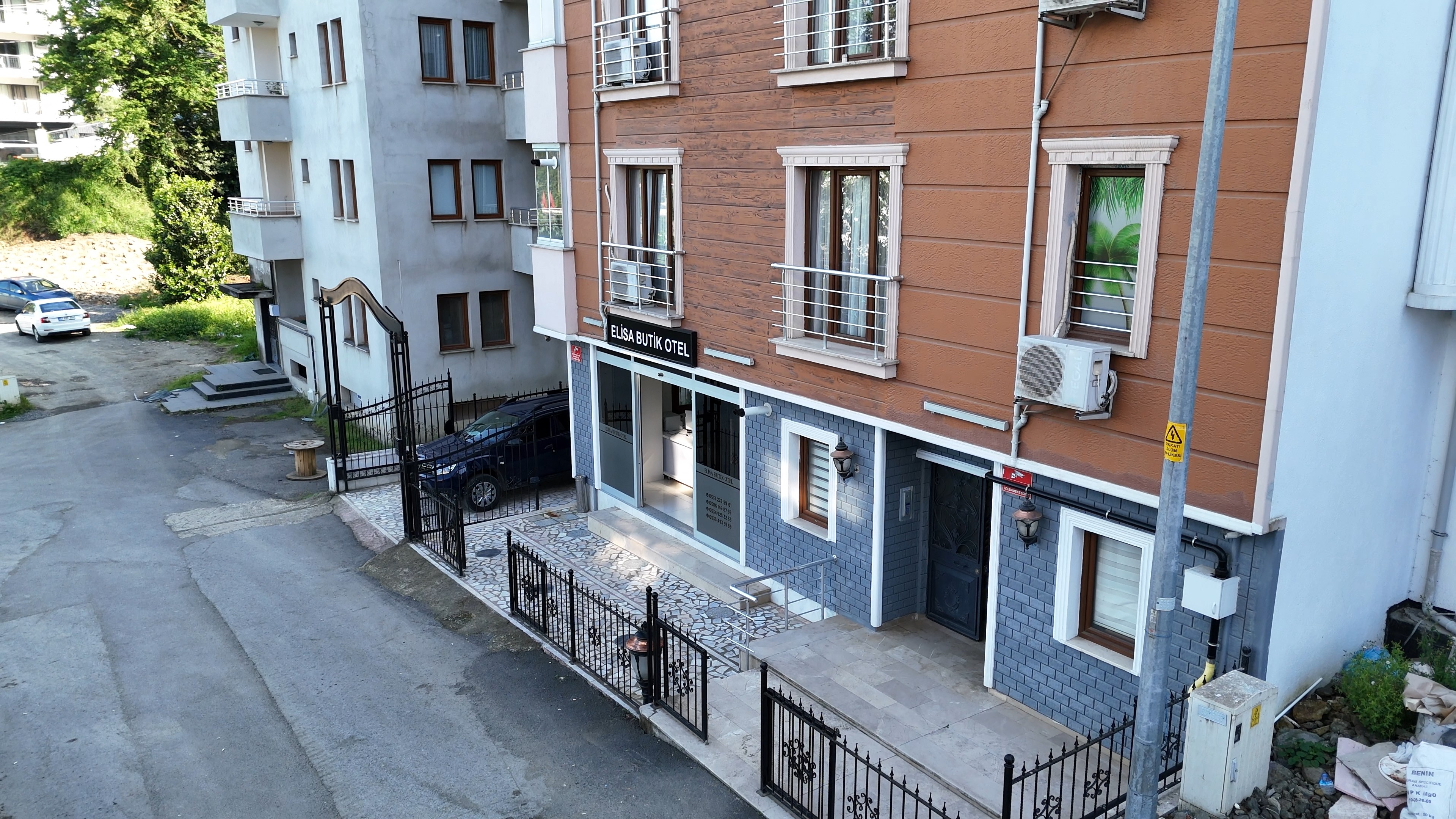 Single Room *Tek Kişilik Oda*