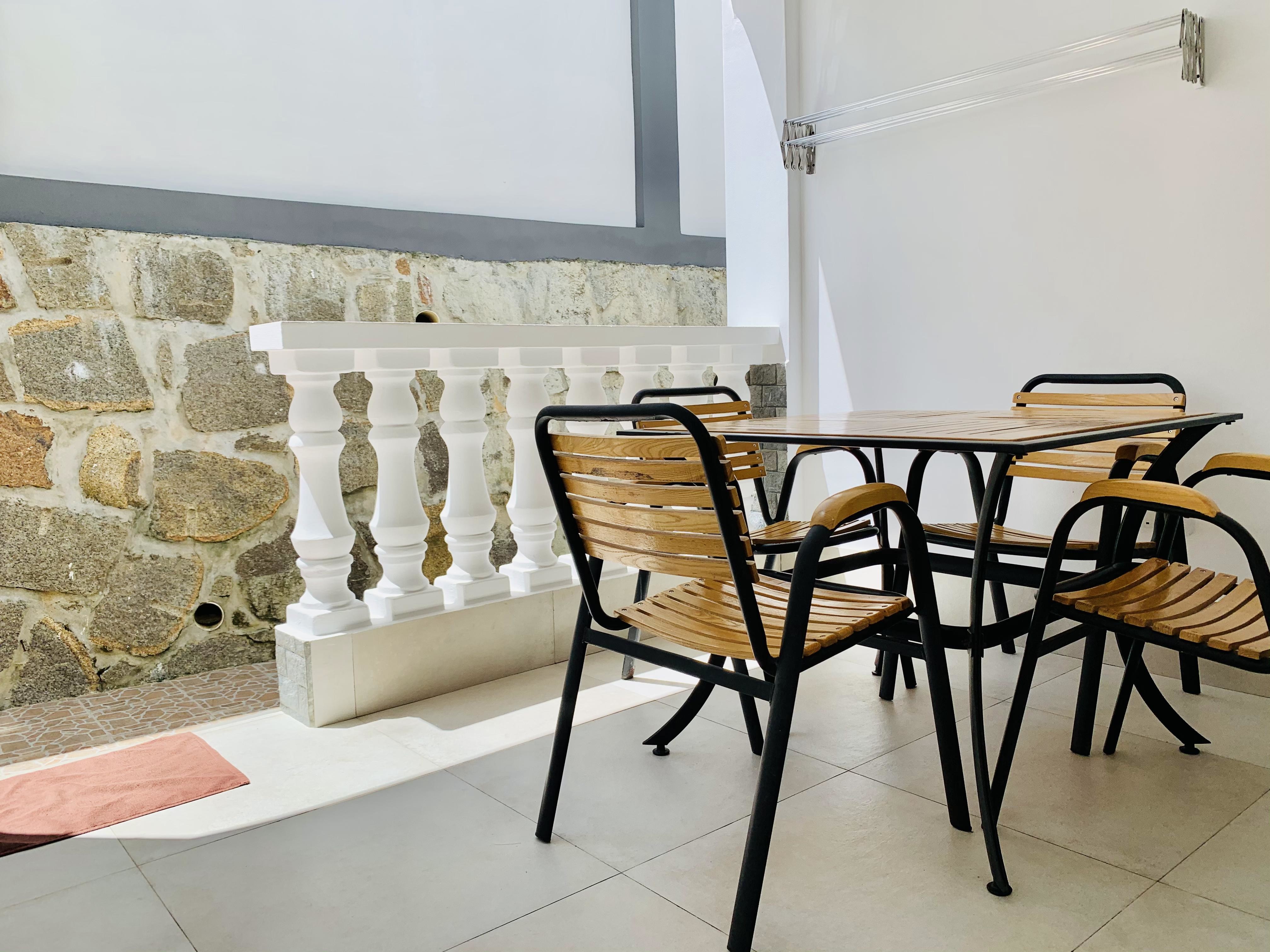 Deluxe Double or Twin Room with Mountain View