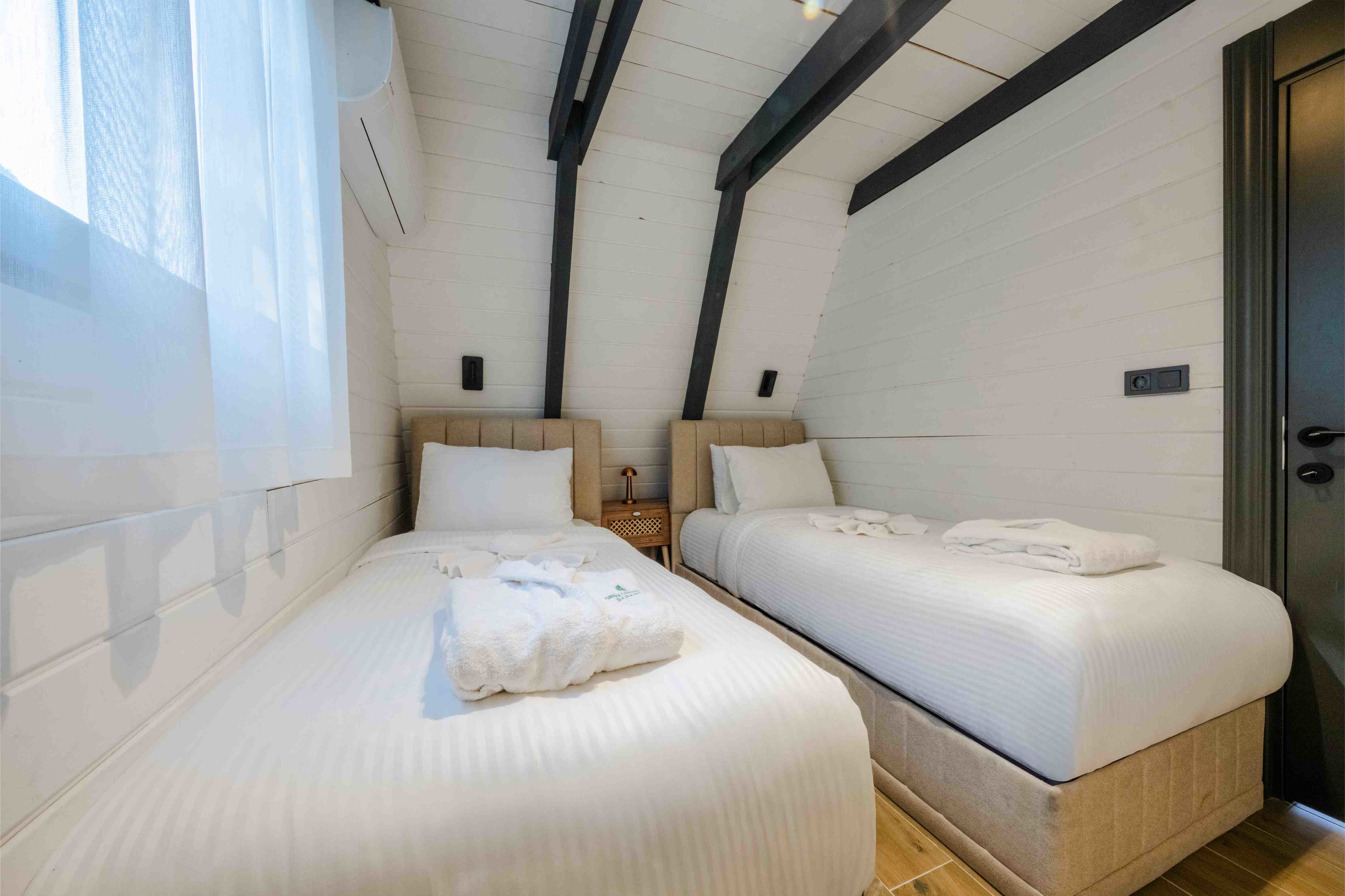 FIRSAT SUPERİOR BUNGALOV PARİS
